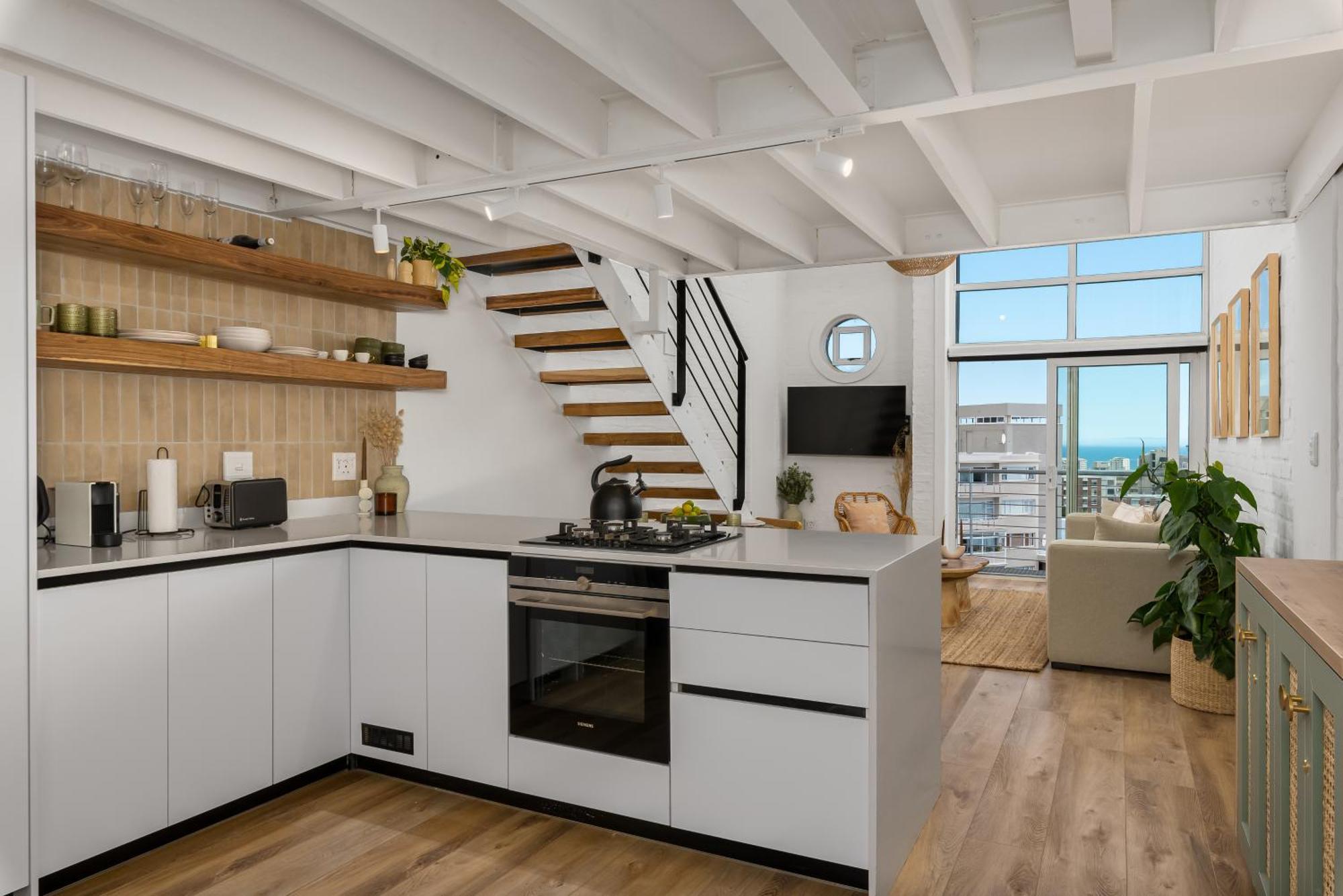 Harbour Terrace Apartment *